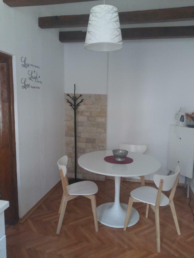 Apartmani Stonewood Zagreb Buitenkant foto